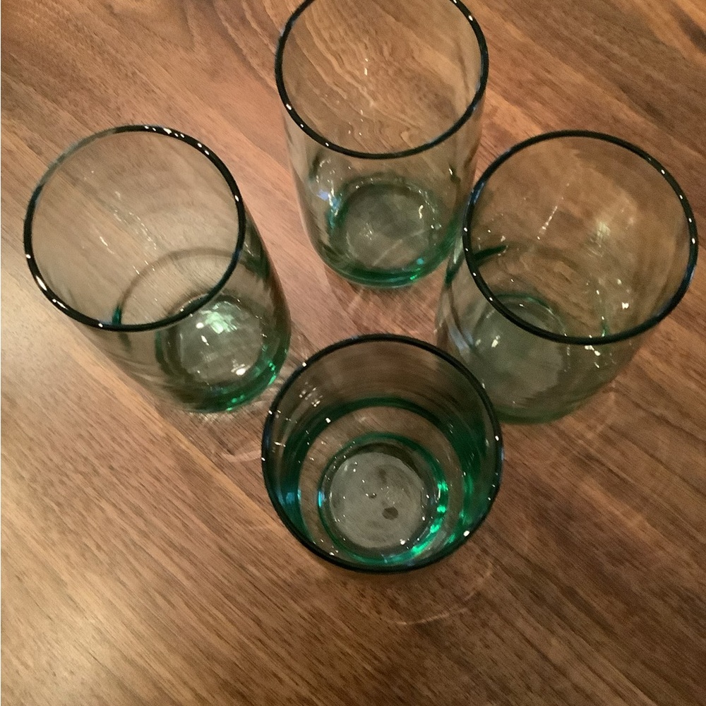 Vintage Anchor Hocking Green Glass Tumbler Set of 4 - Picture 2 of 5